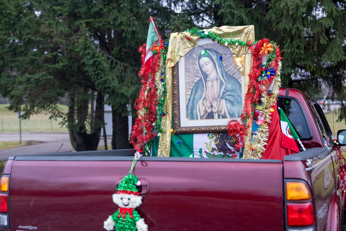 Des Plaines Hosts Over Devotees For Our Lady Of Guadalupe