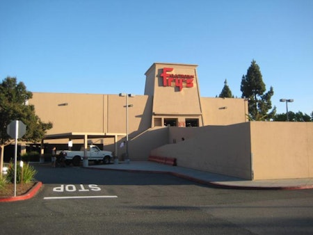 Fry’s Electronics shuts down yet another longtime location, in Campbell