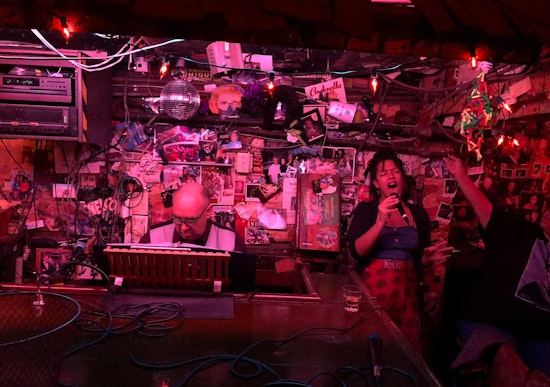 Oakland's last remaining piano bar, The Alley, in danger of closing