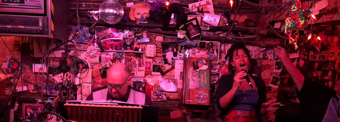 Oakland's last remaining piano bar, The Alley, in danger of closing