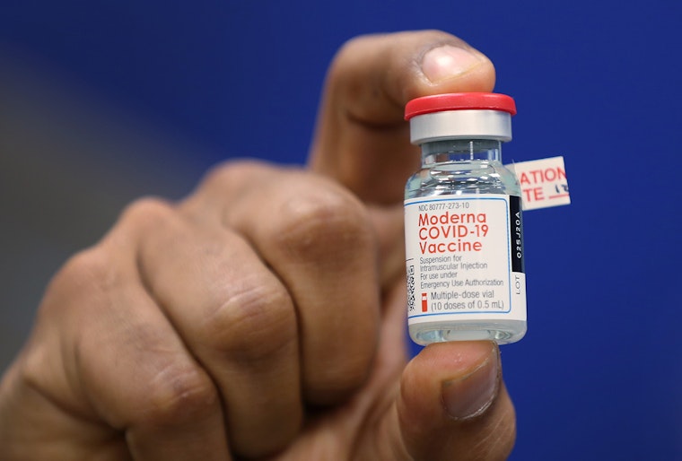 Santa Clara County sanctions Los Gatos hospital for letting teachers cut the line for vaccines