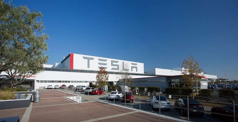Tesla signs big office lease deal in Palo Alto after announcing its headquarters is moving