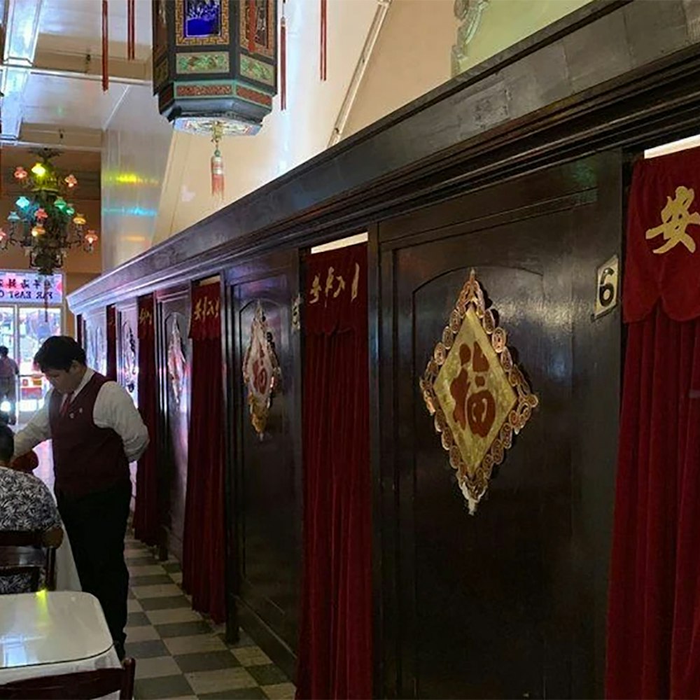 100-Year-Old Far East Cafe in SF's Chinatown is saved