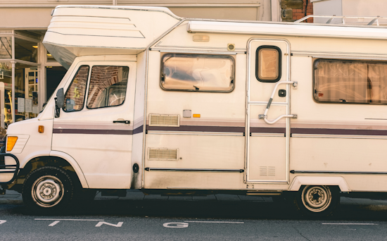 Advocates upset over recent Palo Alto RV tow warnings, mayor not sure why
