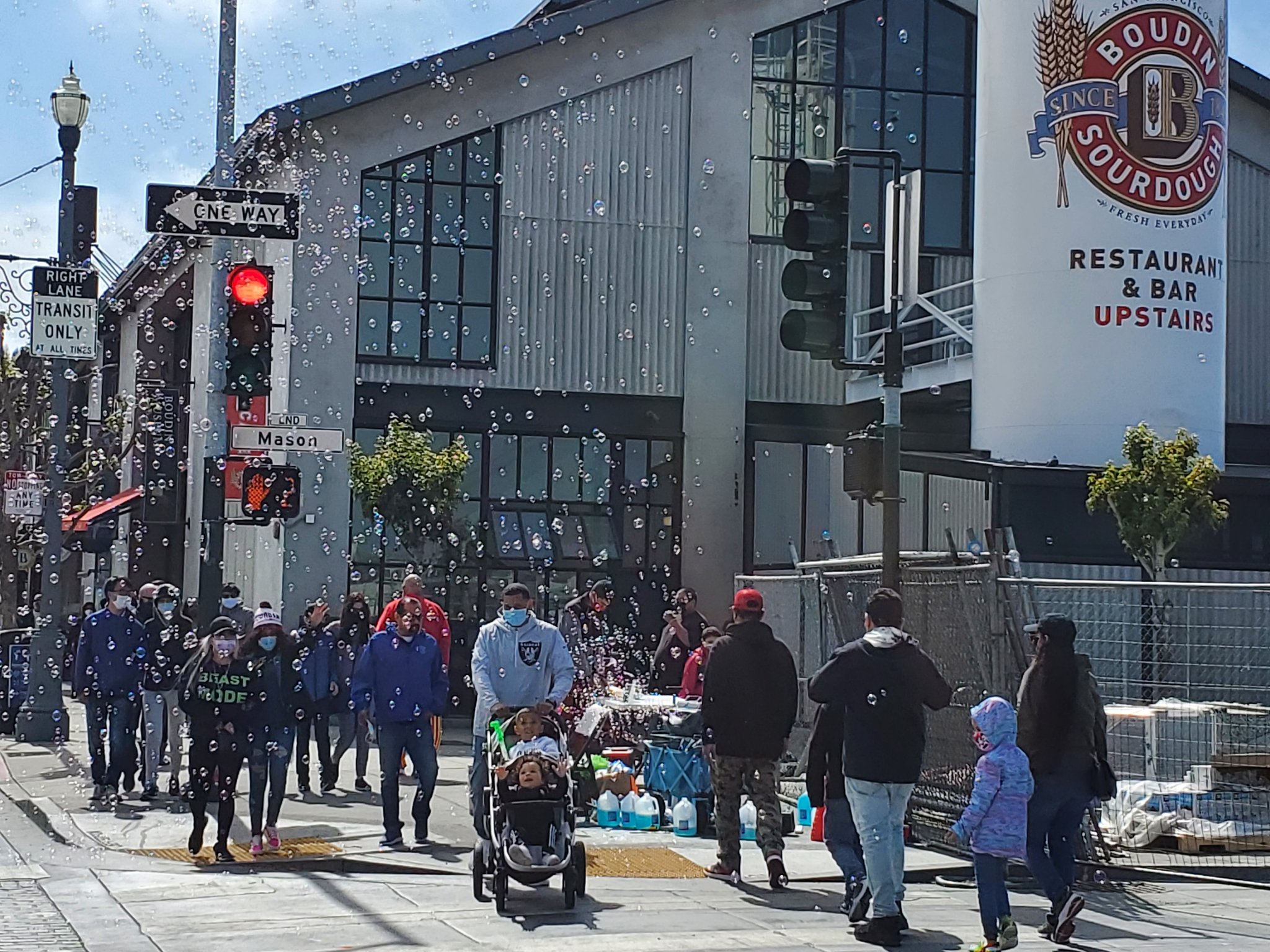 How do Fisherman's Wharf tourists and merchants feel after Pier 39