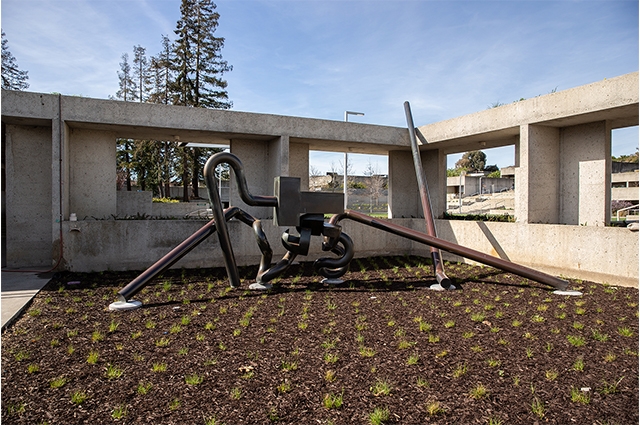 Photo: : Mr. Ishi sculpture by Peter Voulkos in OMCA outdoor gardens, near 12th St. entrance. Odell Hussey Photography, Courtesy of Oakland Museum of California