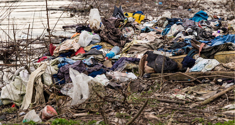 FAA demands cleanup of airport-adjacent homeless camp, San Jose asks for extension