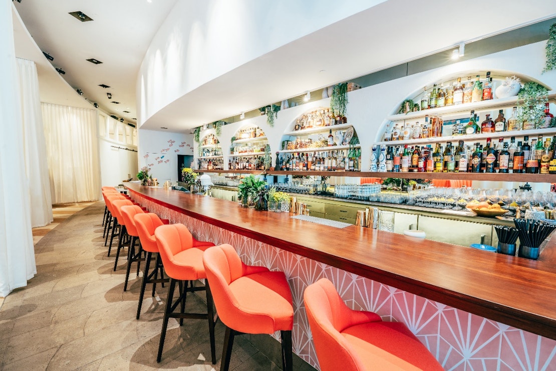 Estiatorio Ornos opens in FiDi, giving San Francisco its first-ever ‘fish sommelier’