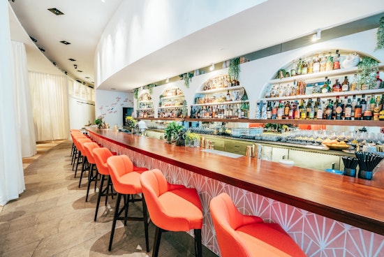 Estiatorio Ornos opens in FiDi, giving San Francisco its first-ever ‘fish sommelier’
