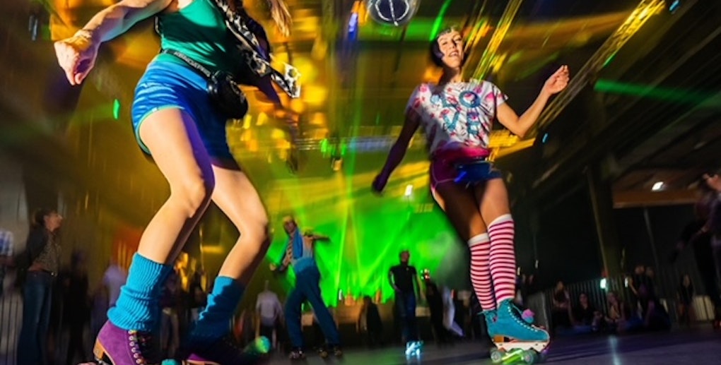 A covered, outdoor roller rink with live DJs called ‘San FranDisco’ has opened at Civic Center