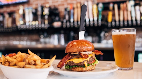 Slater’s 50/50 opening in South San Jose serving mouthwatering bacon-infused burgers