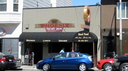 Valencia’s Phoenix Irish Pub building approved for demolition, bar’s future unclear