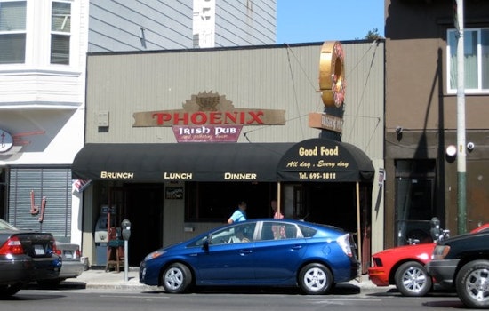 Valencia’s Phoenix Irish Pub building approved for demolition, bar’s future unclear