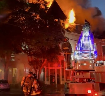 Early morning 3-alarm Duboce Triangle fire displaces five residents