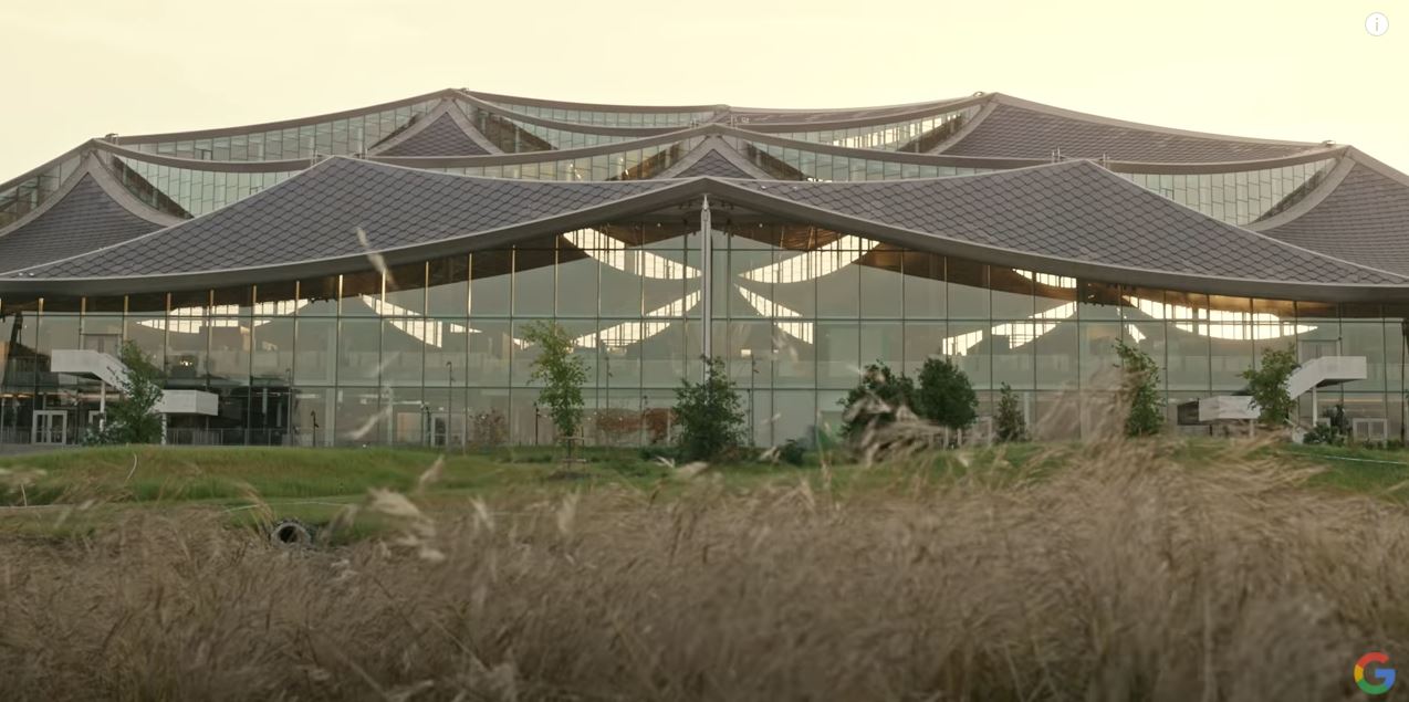 Google opens futuristic Mountain View campus where 4,000 will work