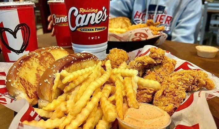 Chicken finger chain Raising Cane’s is about to open its first Bay Area location