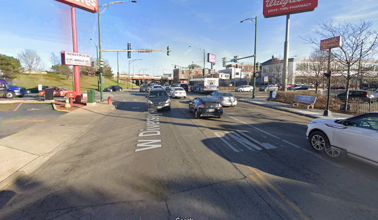 68-Year-Old Chicago Delivery Worker Robbed at Gunpoint