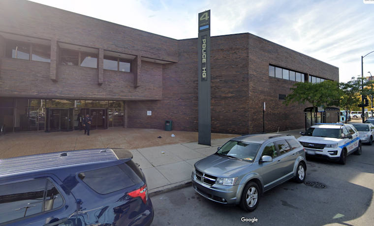 Chicago Police Arrest Armed Robber in West Garfield Park