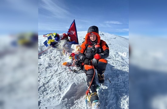 Avalanche on Mount Shishapangma Claims Lives of American Climber and Nepalese Guide, Two Still Missing
