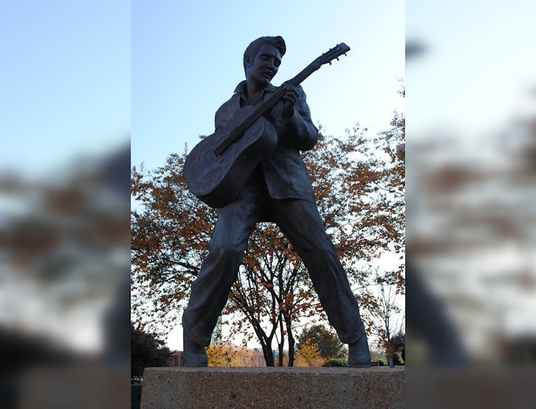 Boston's Blast to the Past, Elvis "Love Me (Bar) Tender" Pop-Up Event