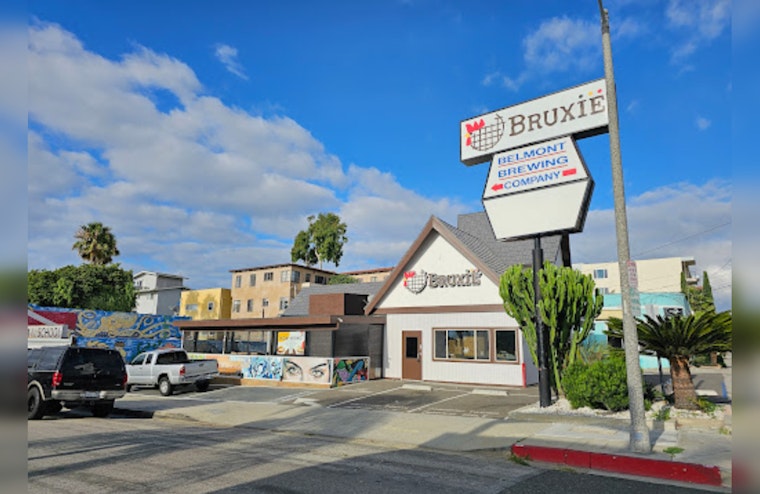 Bruxie's Waffle Comes to Ocean Boulevard with New Long Beach Location