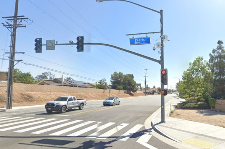Armed Robbery Attempt Shakes Moreno Valley, Riverside Suspect at Large