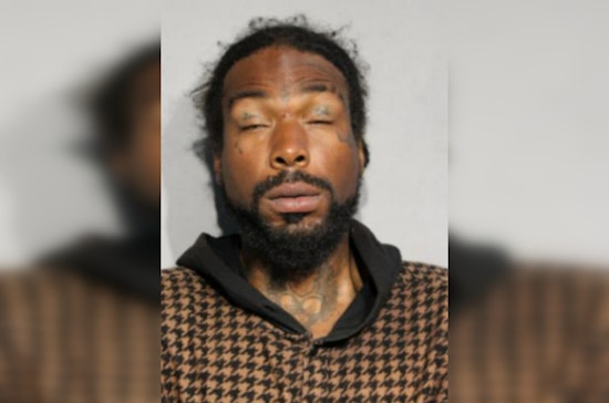 Chicago Man Charged with Assault and Robbery: Suspect Allegedly Armed with Illegal Weapon