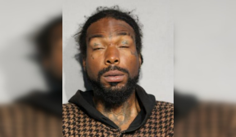 Chicago Man Charged with Assault and Robbery: Suspect Allegedly Armed with Illegal Weapon