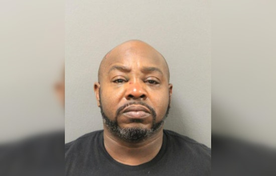 Chicago Man Charged with 32 Felonies: Attempted Murder and Aggravated Battery Among Accusations