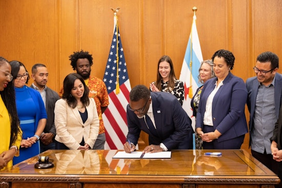 Chicago Mayor Signs Executive Order for Chief Homelessness Officer in Move to Tackle City Crisis
