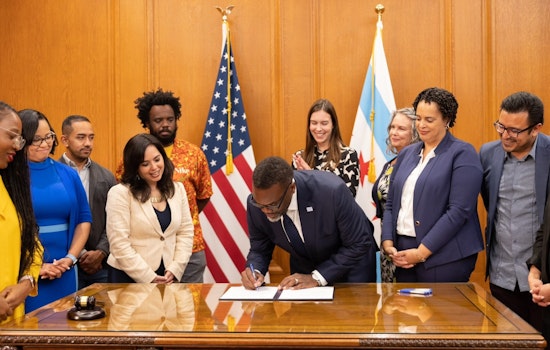 Chicago Mayor Signs Executive Order for Chief Homelessness Officer in Move to Tackle City Crisis