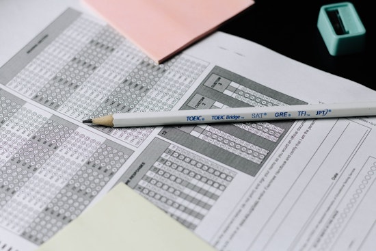 Chicago Public Schools Reschedule High School Admissions Tests for 24,000 Students amid Technical Glitch Disruption