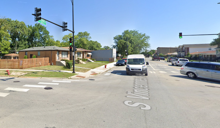 Chicago Woman Fatally Shoots Knife-Wielding Man in Morgan Park