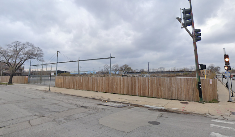 Brighton Park Tent City for Migrants Raises Pollution Concerns in Chicago
