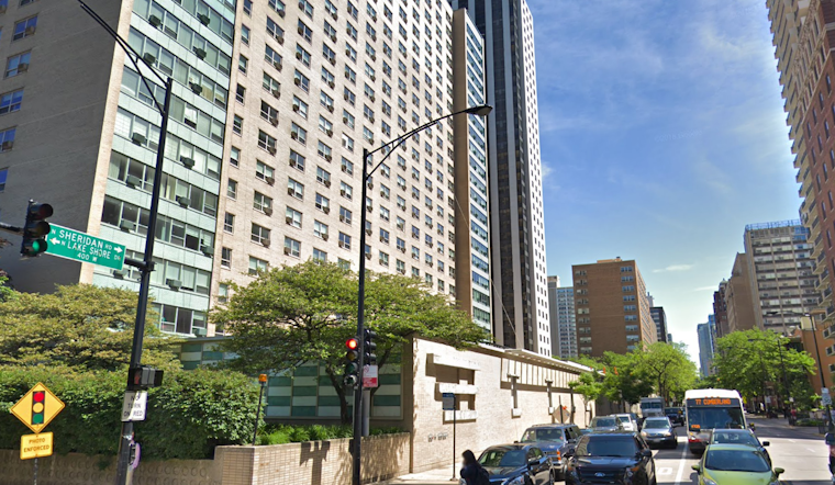 Chicago Man Hospitalized after 18th Floor Lakeview High-Rise Fire