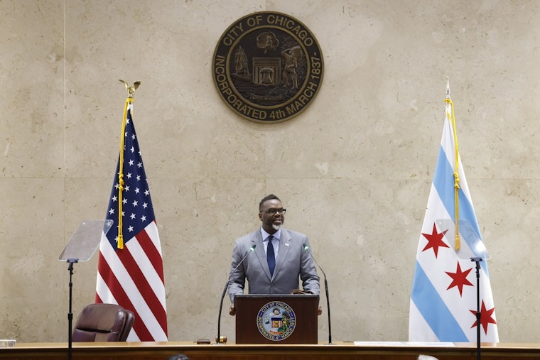 Chicago's Public Health Dilemma: Mayor Johnson's Budget Proposal Focuses on Mental Health amid Federal Aid Reduction