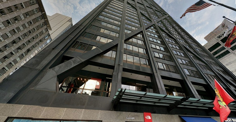 Chicago's Signature Room Sudden Closure Sparks Union Lawsuit and Patron Refund Dilemma