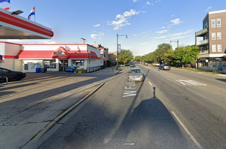 Chicago's West Fullerton Grapples with Armed Robbery Wave