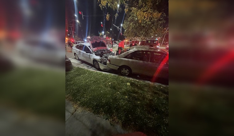8 Injured in Chicago Two-Vehicle Collision, Including Children - EMS Responds to Chicago Crash