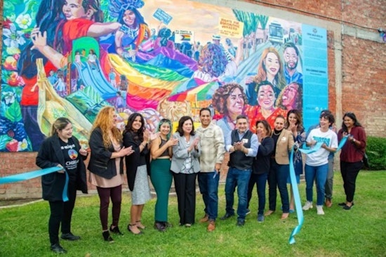 LA County Celebrates Hispañic Heritage Month with Anti-Hate Mural "Come Walk with Me"