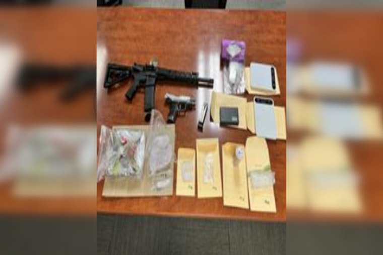 Duo Arrested with Over 450K Lethal Doses of Fentanyl in California's Ventura County Crackdown