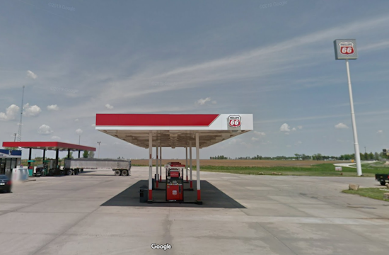 18-Year-Old Girl Found Dead at Farmersville, Illinois Gas Station Ruled Tragic Accident