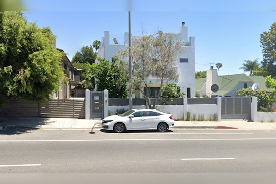 Quick-Acting Los Angeles Fire Department Douses Hollywood House Fire 