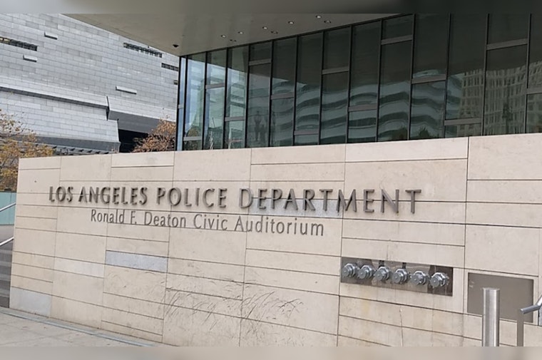 LA Knife-Wielding Altercation Ends in Officer-Involved Shooting, Prompting LAPD Force Investigation Division Investigation