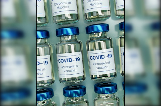 Los Angeles County Residents Flock to Get Updated COVID-19 Vaccine amid Rapid Virus Evolution