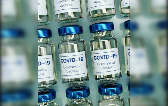 Los Angeles County Residents Flock to Get Updated COVID-19 Vaccine amid Rapid Virus Evolution