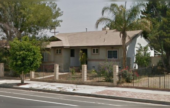 Los Angeles Fire Department Extinguishes Home Blaze in Arleta, Reuniting Unharmed Pet with Owners