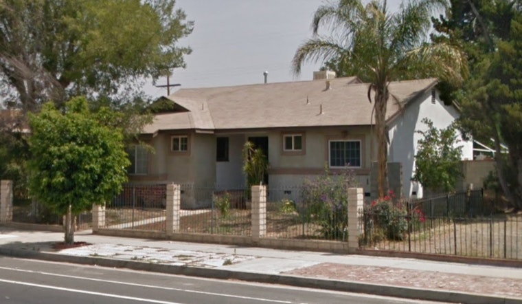 Los Angeles Fire Department Extinguishes Home Blaze in Arleta, Reuniting Unharmed Pet with Owners