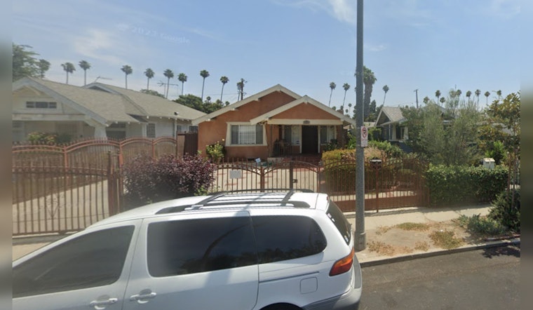 Los Angeles Fire Department Swiftly Extinguishes Jefferson Park House Blaze