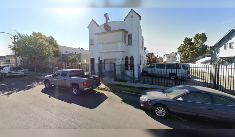 Quick-Acting LA Firefighters Douse Blaze in Vacant Church, No Injuries Reported